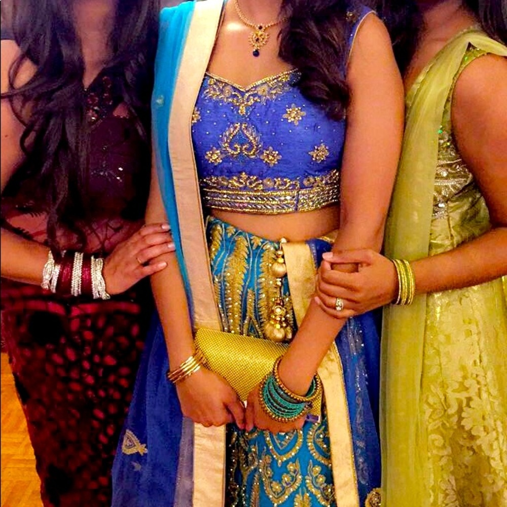 Blue ombré lengha